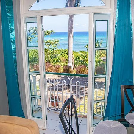Апартаменти Malibu Ocean View Studio Монтего-Бей Екстер'єр фото